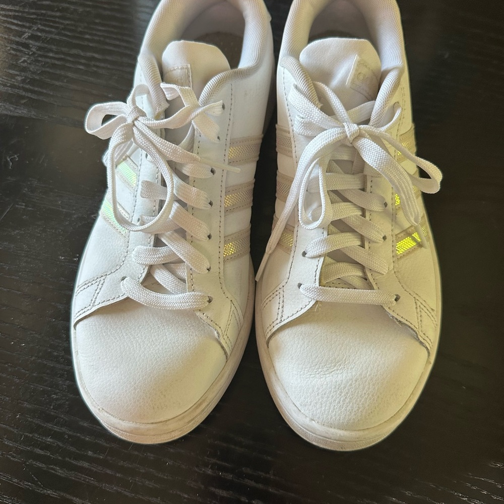 Adidas White/Iridescent Women's Grand Court Sneaker sz 9 - Picture 2 of 6
